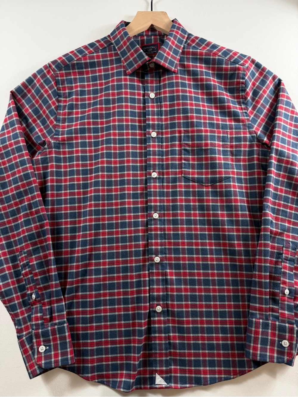 UNTUCKit Passaros Performance Flannel Shirt L Slim Fit Red Navy Plaid Fall Cabin